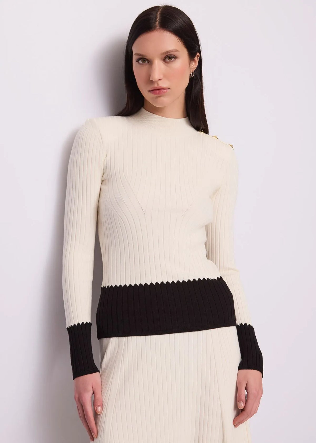 GAUDI Maglia da donna con collo alto e bottoni MOD.621FD53005
