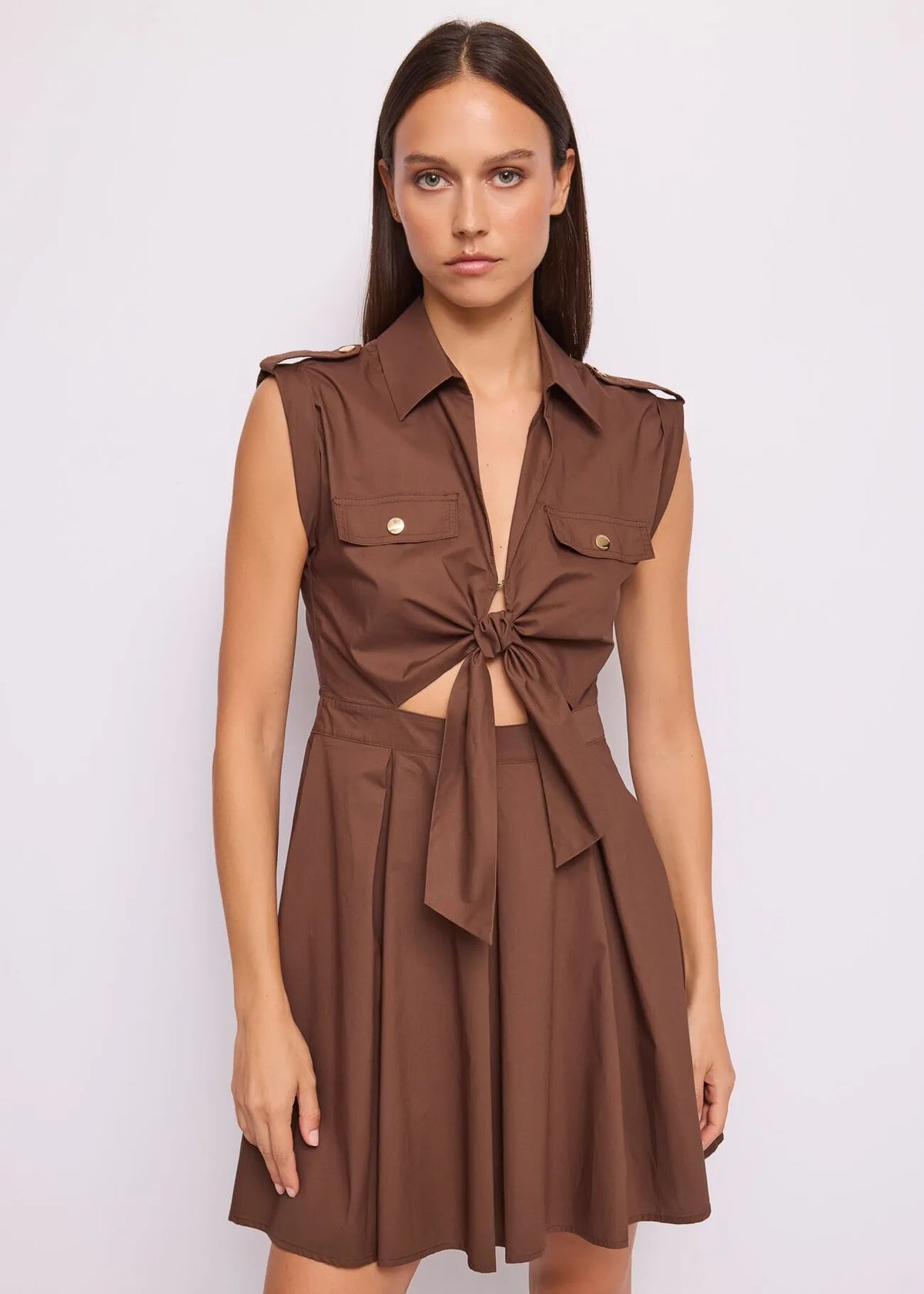 GAUDì 611FD15004 Abito marrone da donna con gonna a pieghe