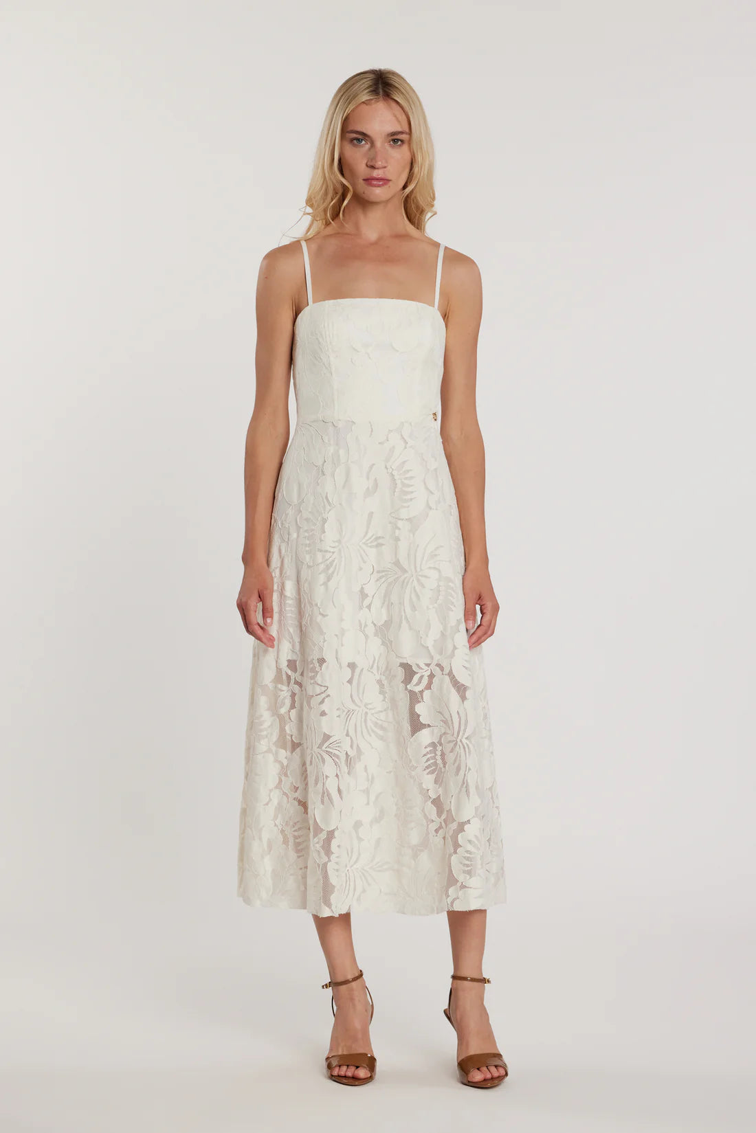 RELISH  Abito HUPPERT